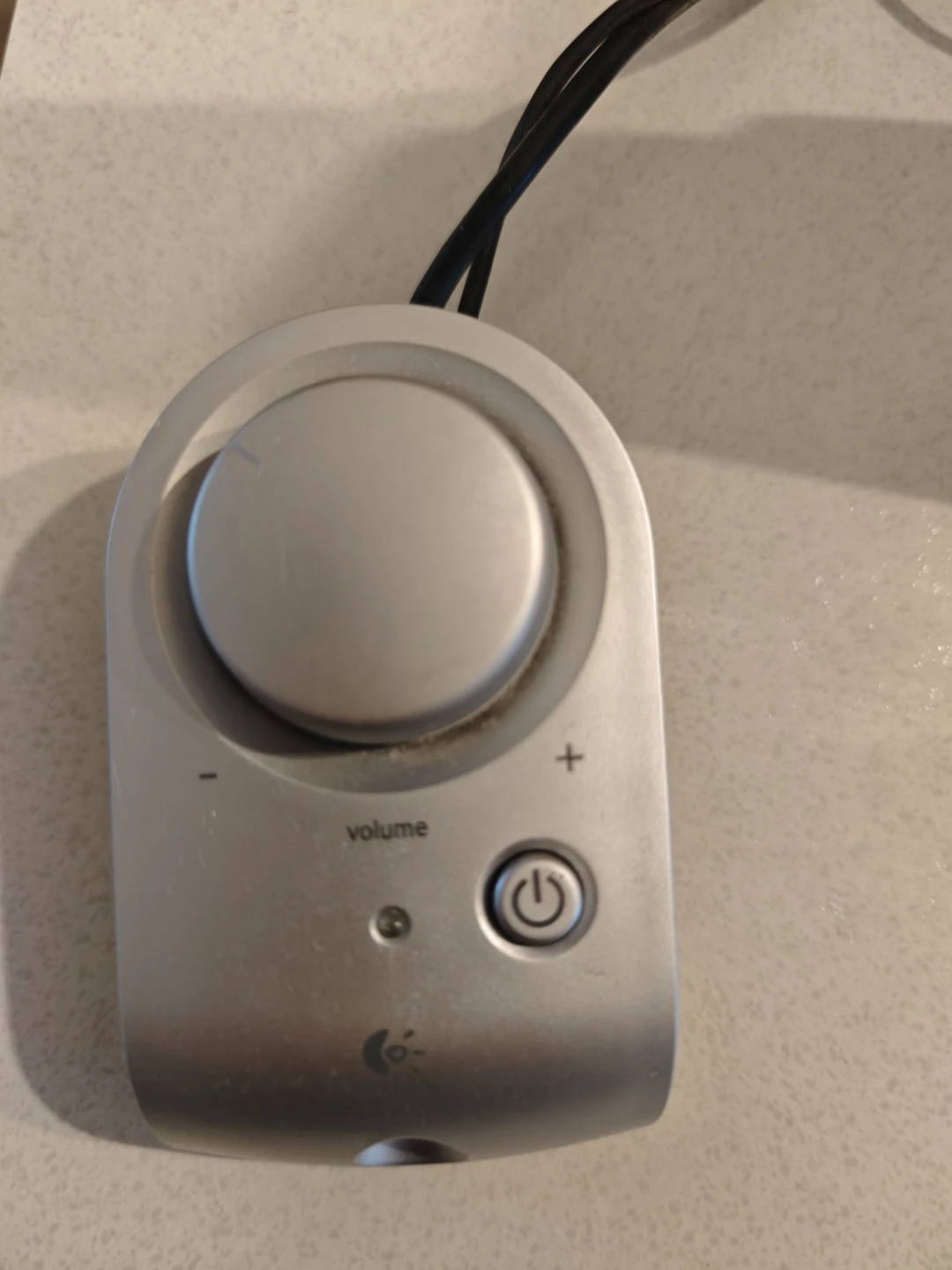 Logitech Z320 Speakers with Subwoofer - photo 3