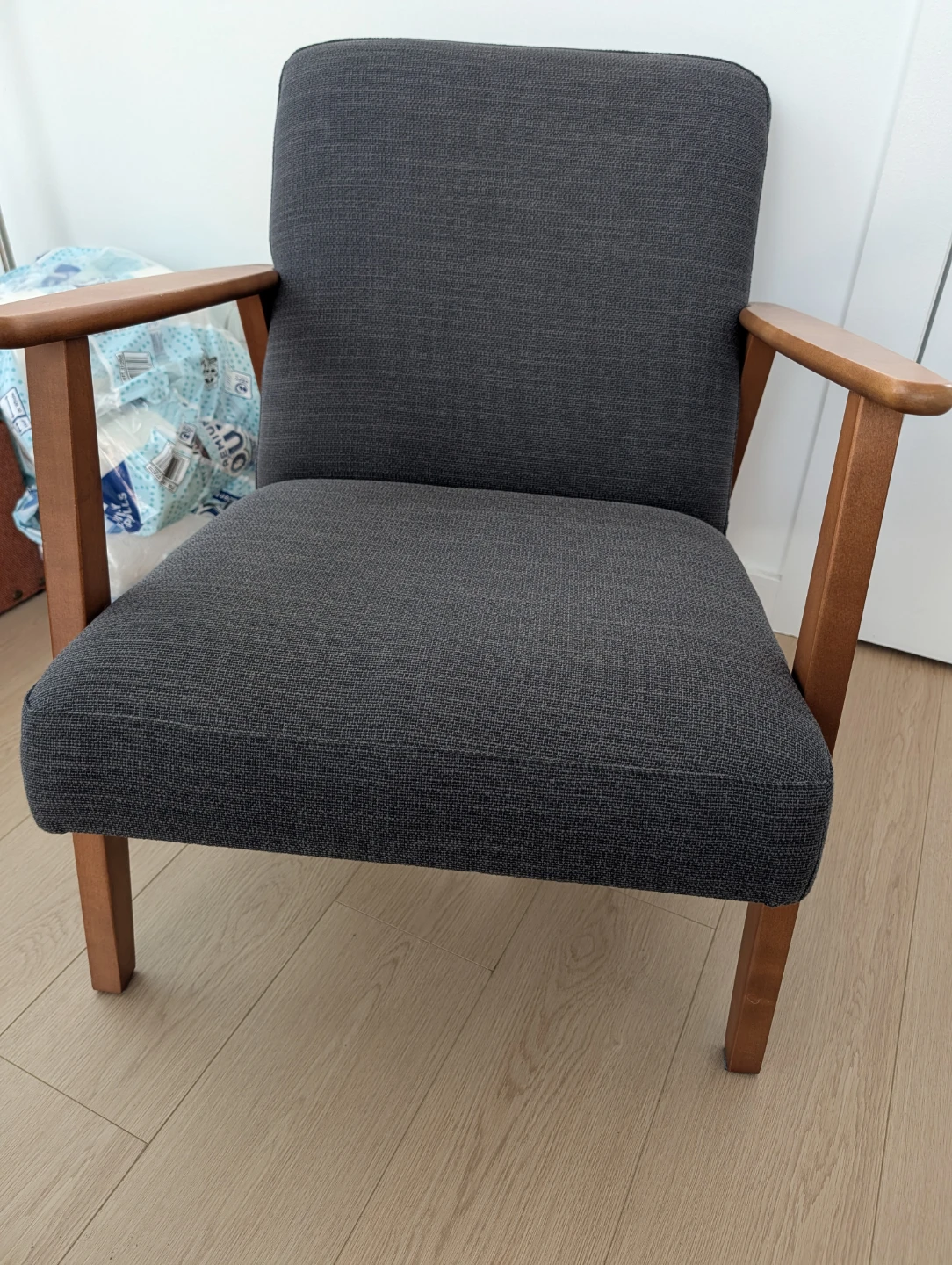 IKEA Ekanaset Lounge Chair - photo 2