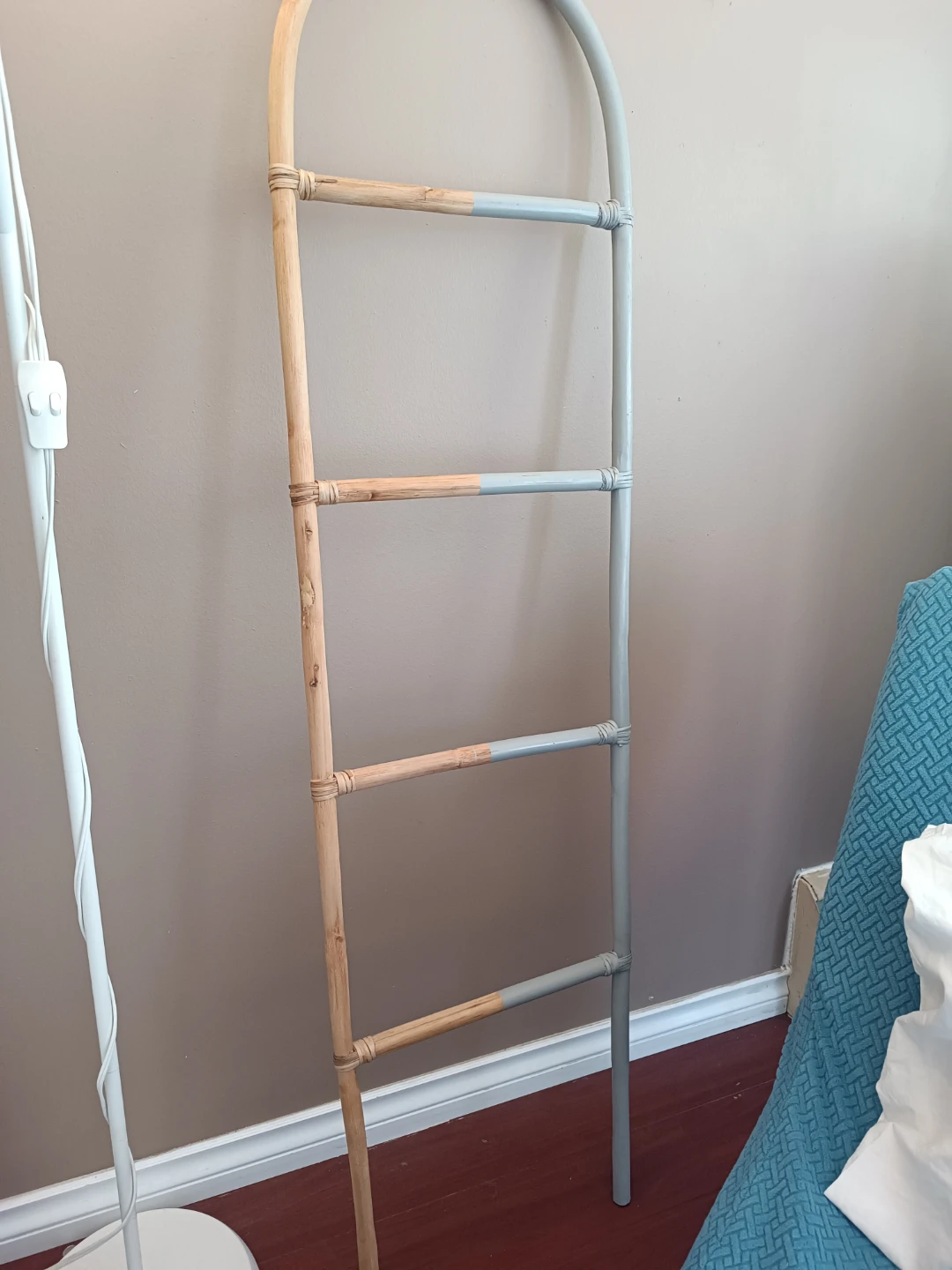 Decorative Ladder Shelf