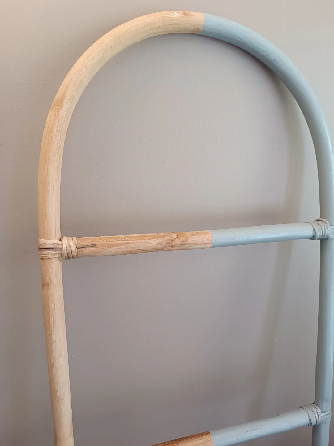 Decorative Ladder Shelf - photo 3