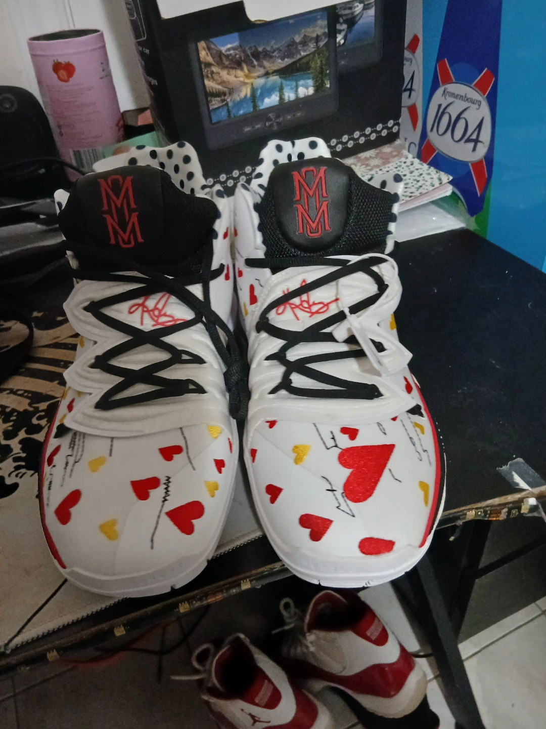 Nike Kyrie 5 "Friends Pack" Basketball Shoes - photo 2