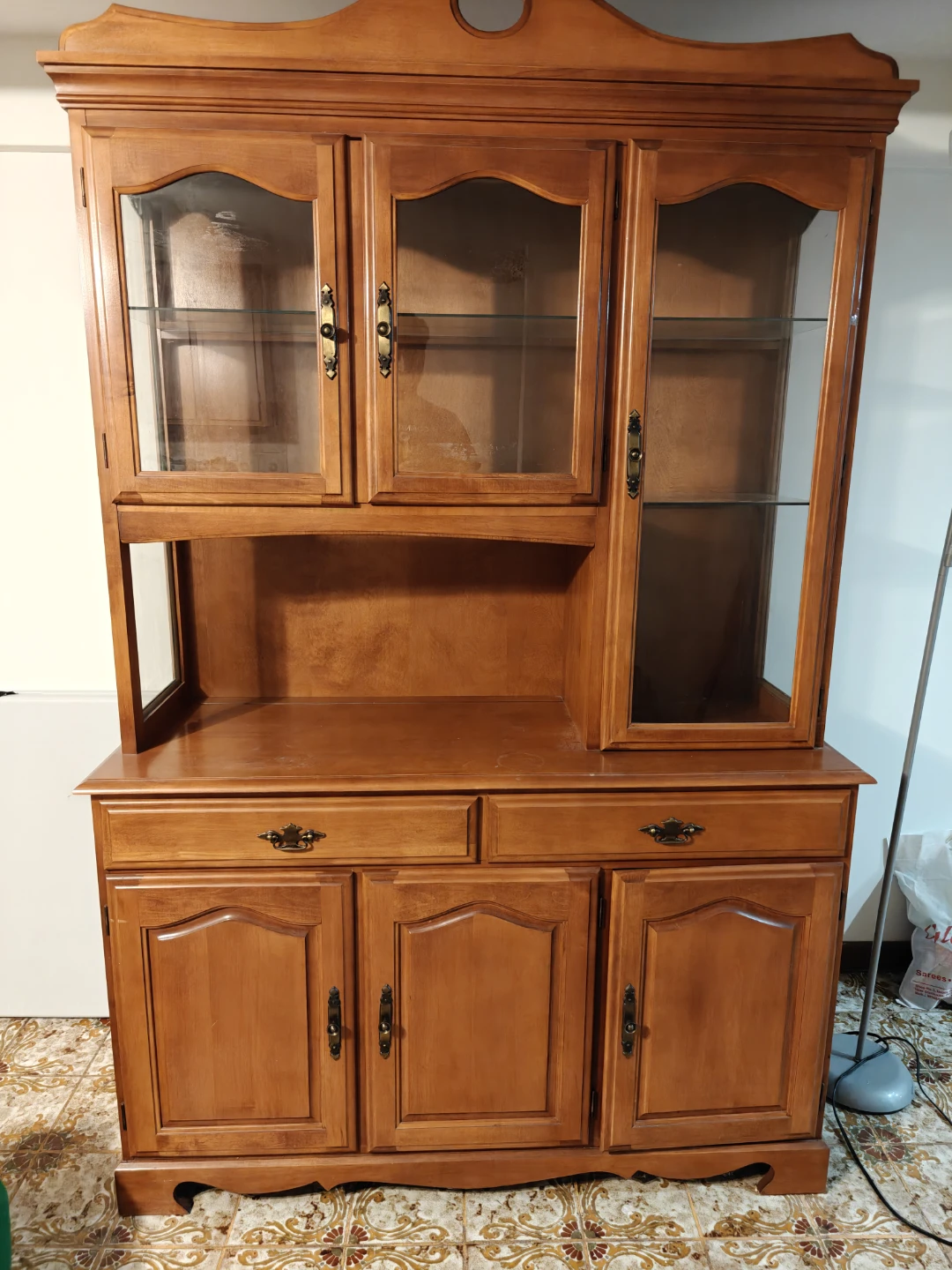Wooden China Cabinet Hutch with Glass Doors