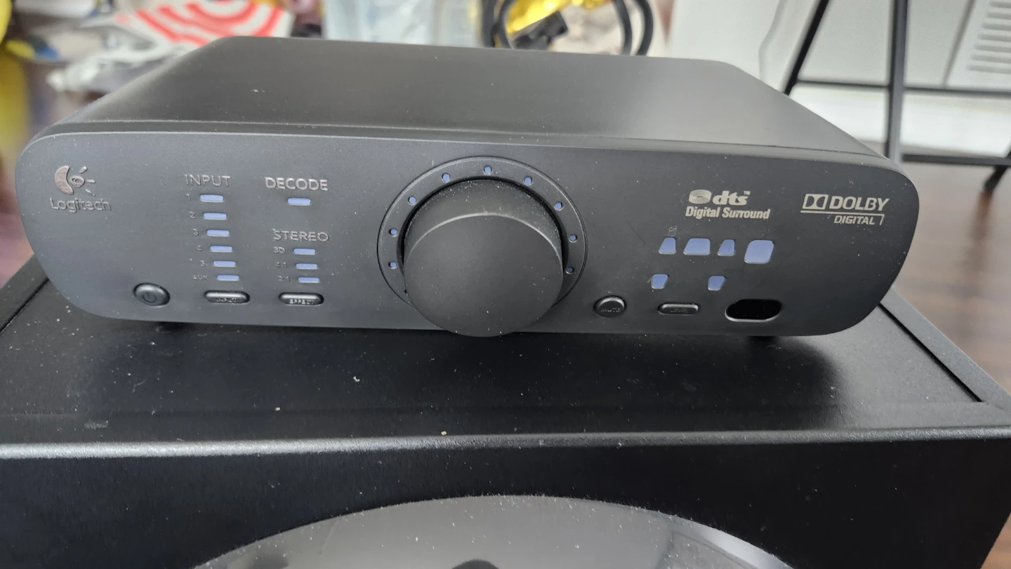 Logitech Z906 5.1 Digital Speaker System - photo 3