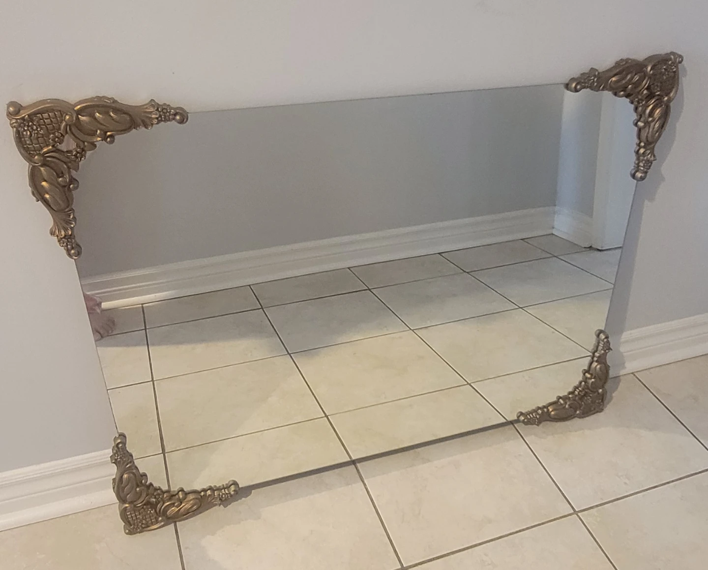 Ornate Gold Decorative Mirror - photo 2