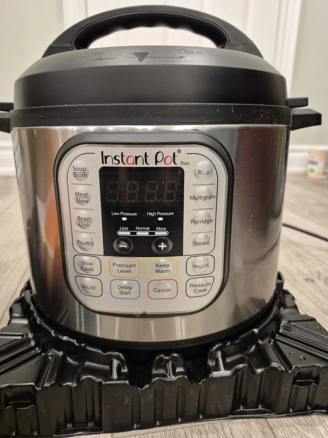 Instant Pot Duo 7-in-1 Electric Pressure Cooker - photo 3