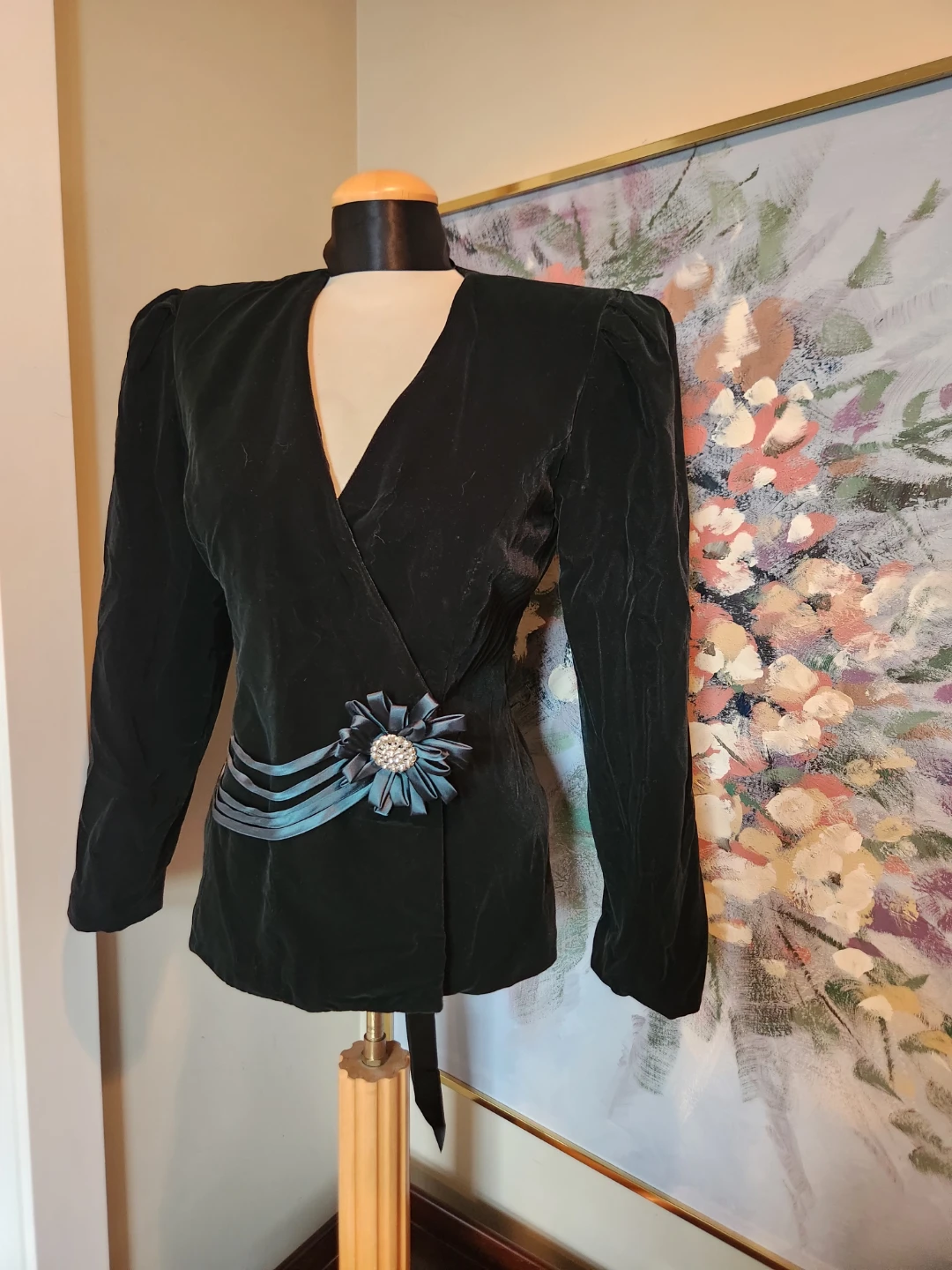 Elegant MIDNIGHT GREEN velvet Blazer with Embellishment
