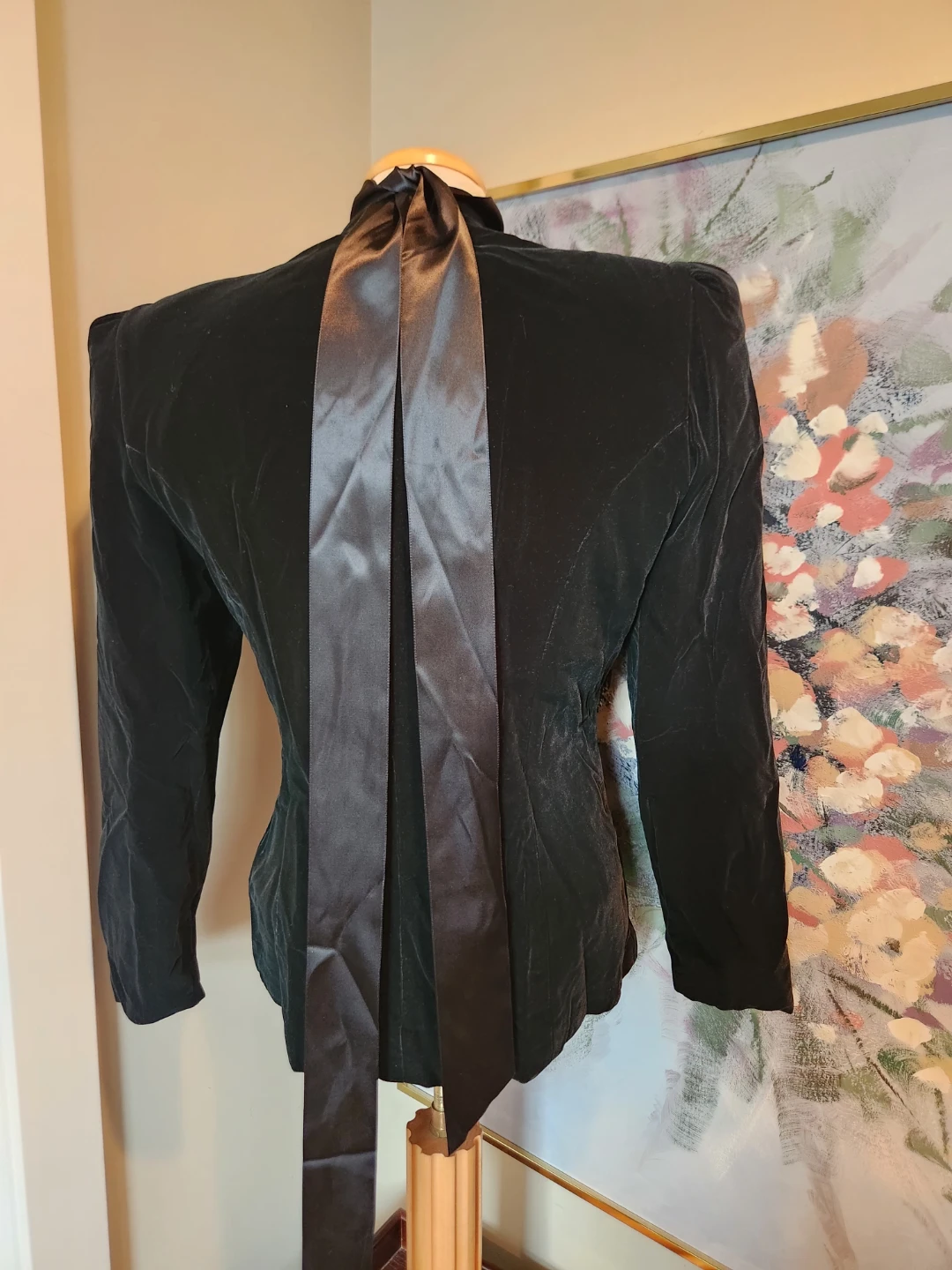 Elegant MIDNIGHT GREEN velvet Blazer with Embellishment - photo 4