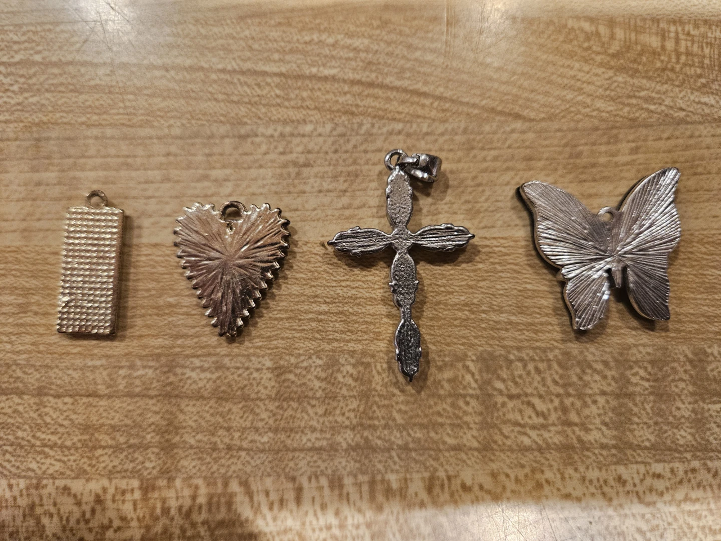 Set of 4 Charms: Rectangle, Heart, Cross, Butterfly - photo 3