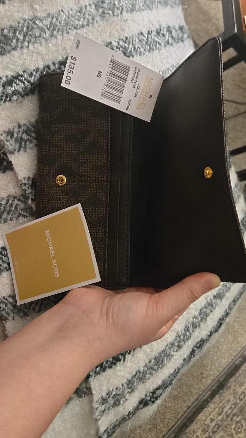 Michael Kors Brown Signature Wallet - photo 2