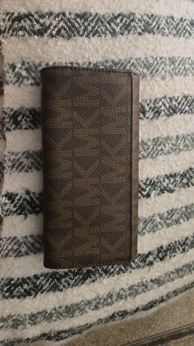 Michael Kors Brown Signature Wallet - photo 3