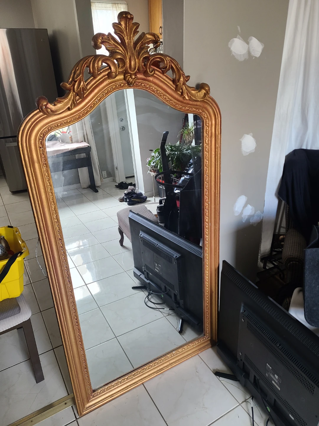 Vintage Gold Ornate Wall Mirror
