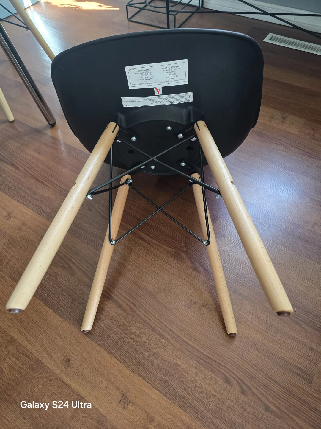 4 Black Dining Chair with Wooden Legs - photo 2