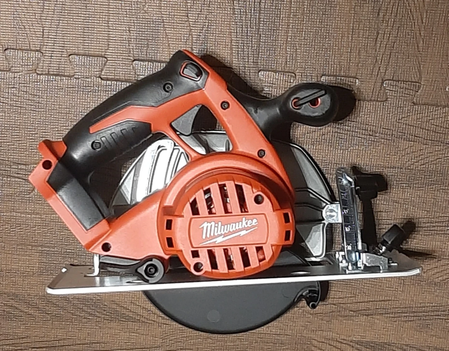 Milwaukee Circular Saw