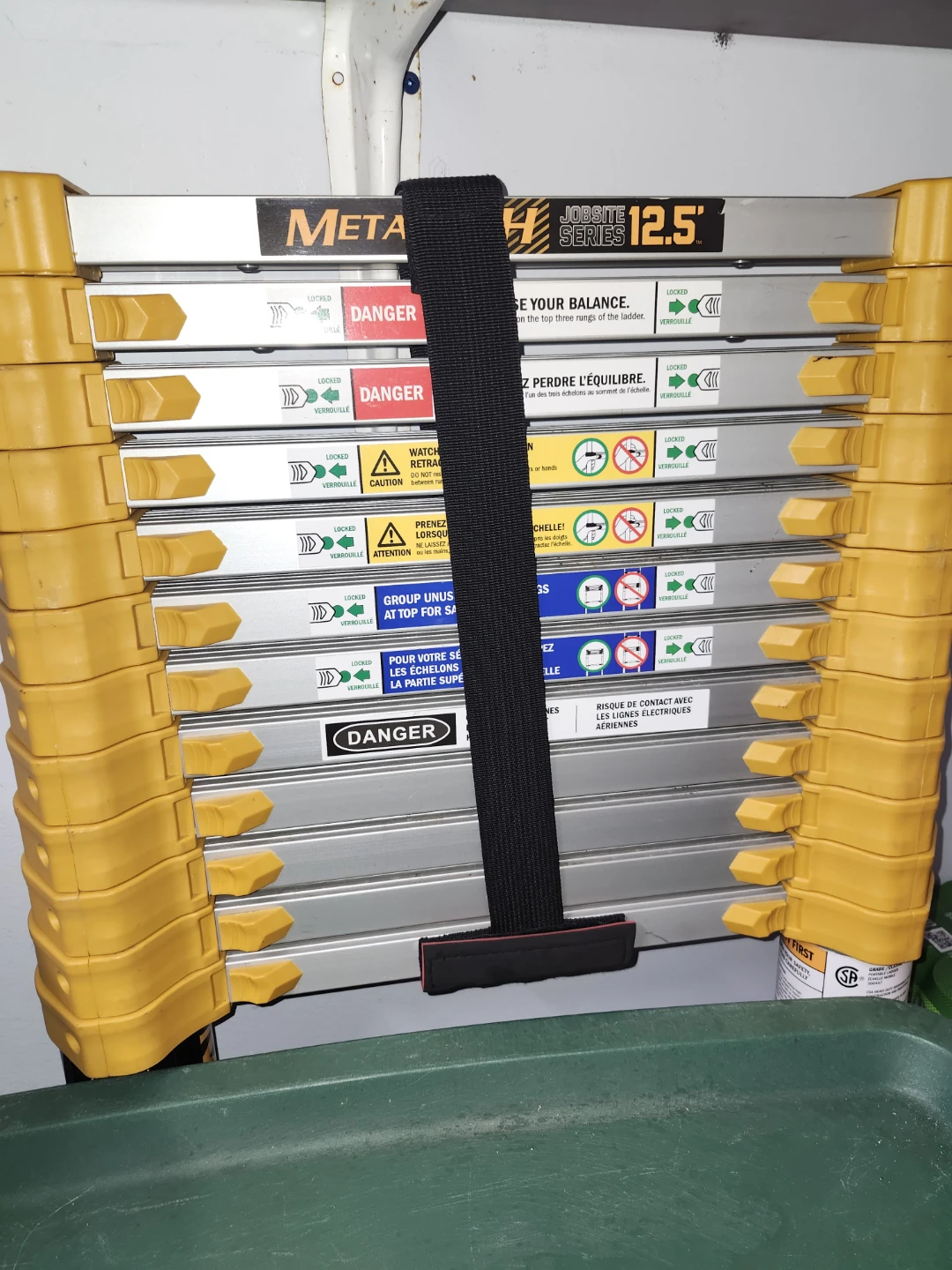 METAH Jobsites Series 12.5' Ladder