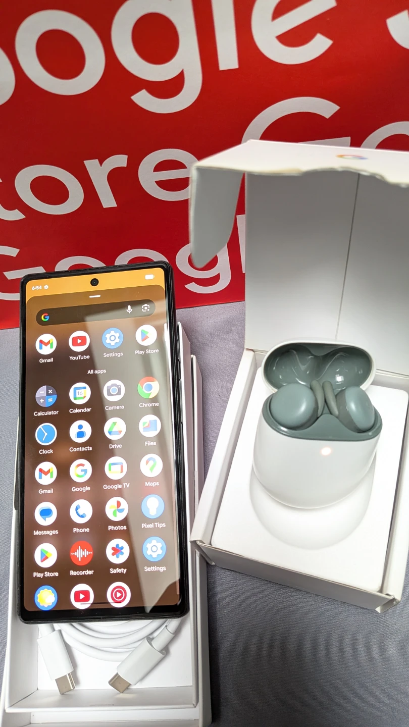 Google Pixel 6a and Pixel Buds A-Series - photo 3