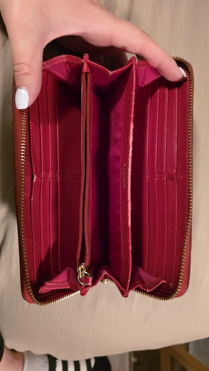 Coach Red Leather Accordion Zip Wallet - photo 3