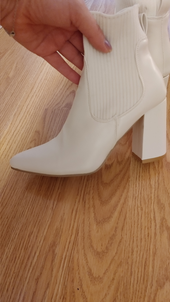 White Heeled Ankle Boots size 8 - photo 5