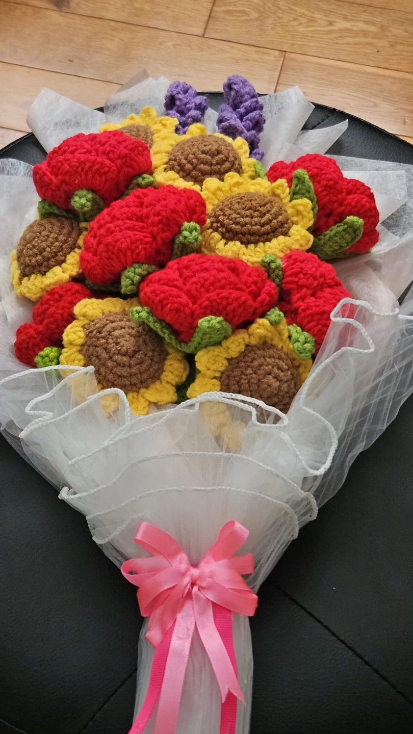 Handmade Crochet Flower Bouquet - photo 2