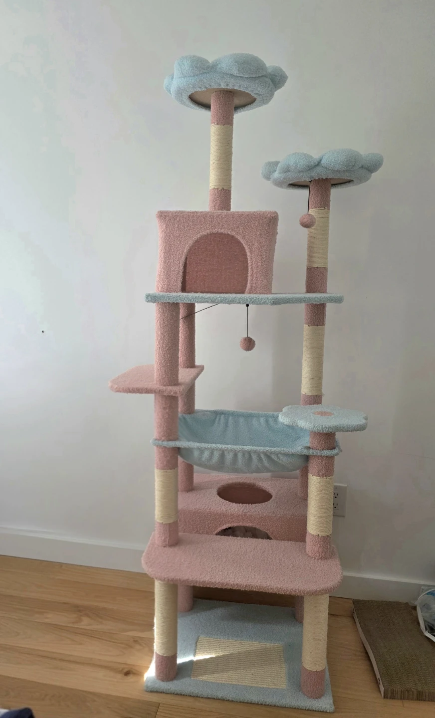 Multi-level Cat Tree