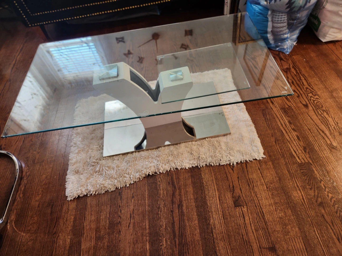 Modern Glass Coffee Table with White and Chrome Base - photo 3