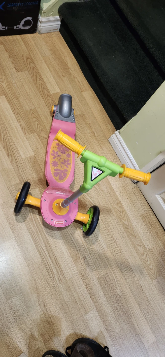 Fisher-Price Pink 3-Wheel Scooter