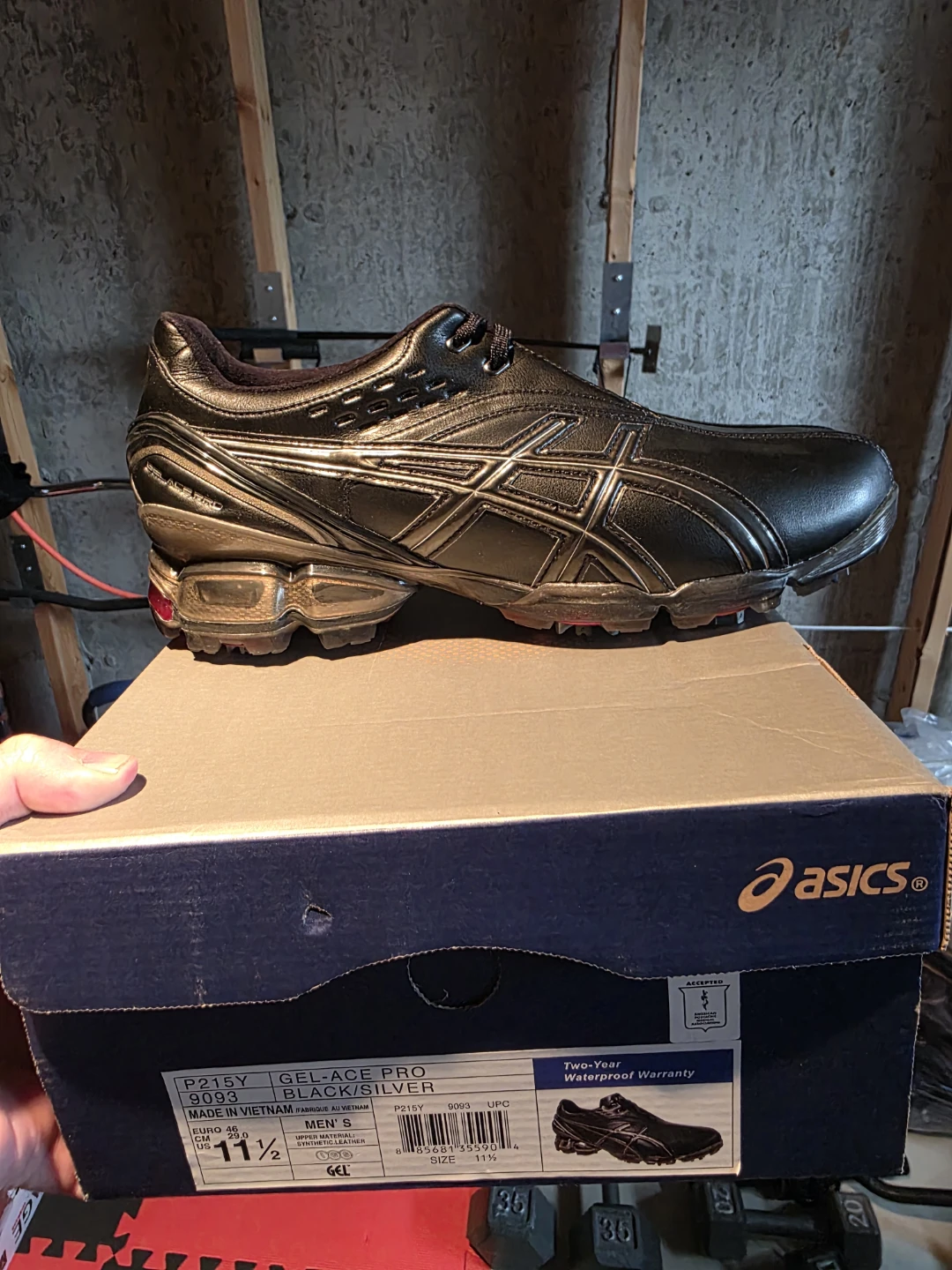 Asics Mens golf shoes