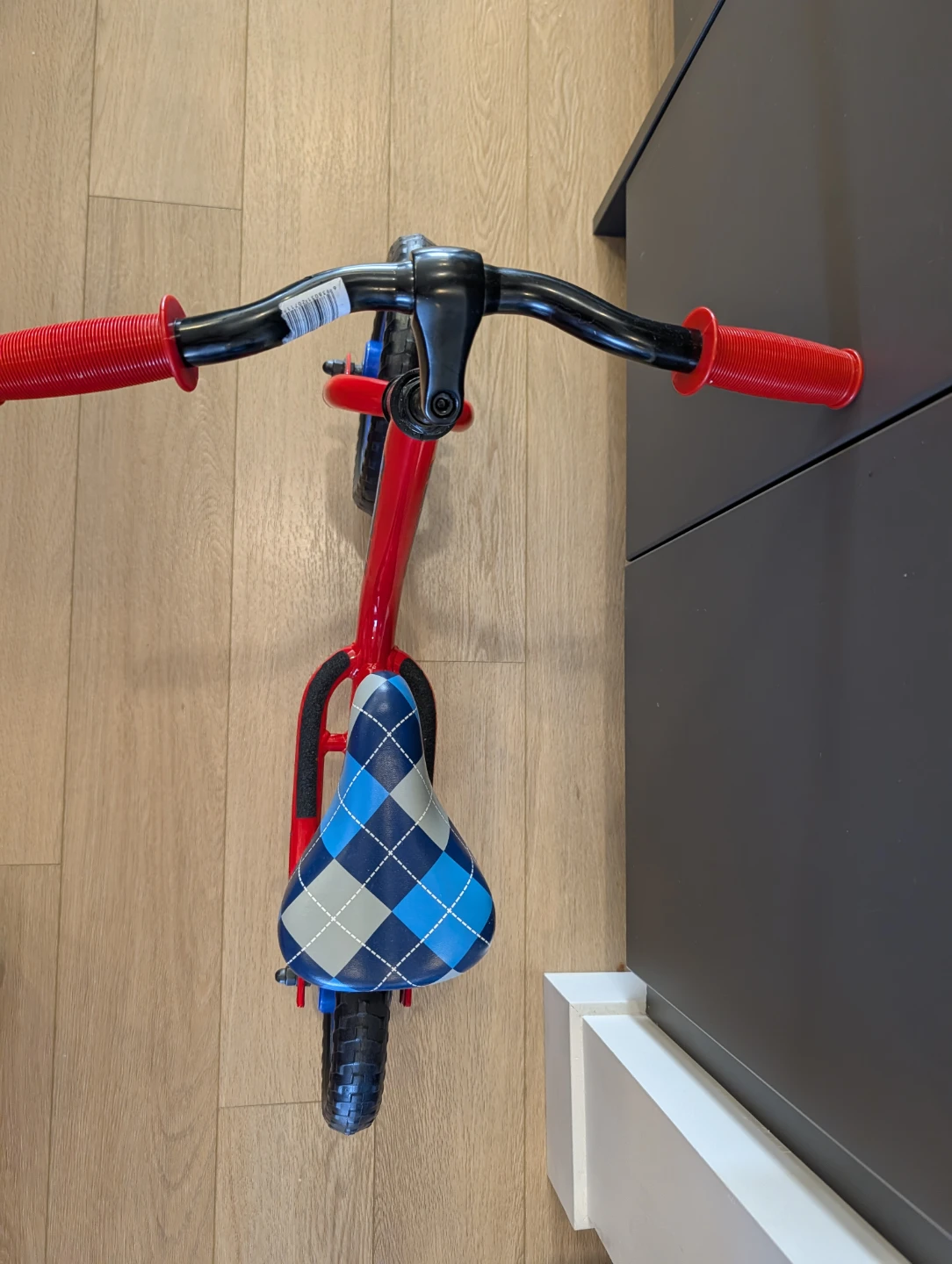 BNWOT Supercycle Balance Bike - photo 2