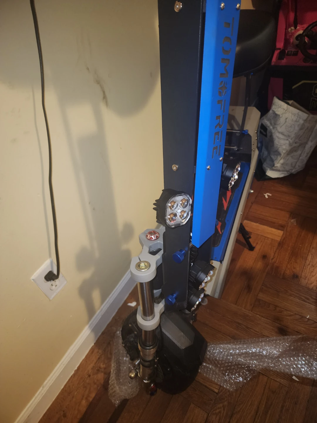 TOMOTO electric scooter with seat - photo 2