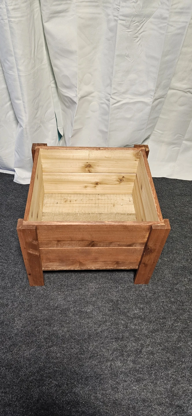 Wooden  Cedar Planter Box - photo 2
