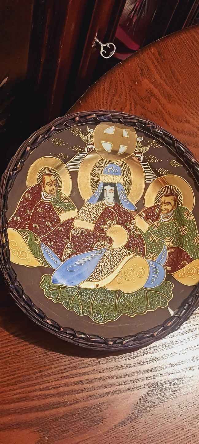 Gorgeous Vintage Japanese Satsuma Handpainted Plate