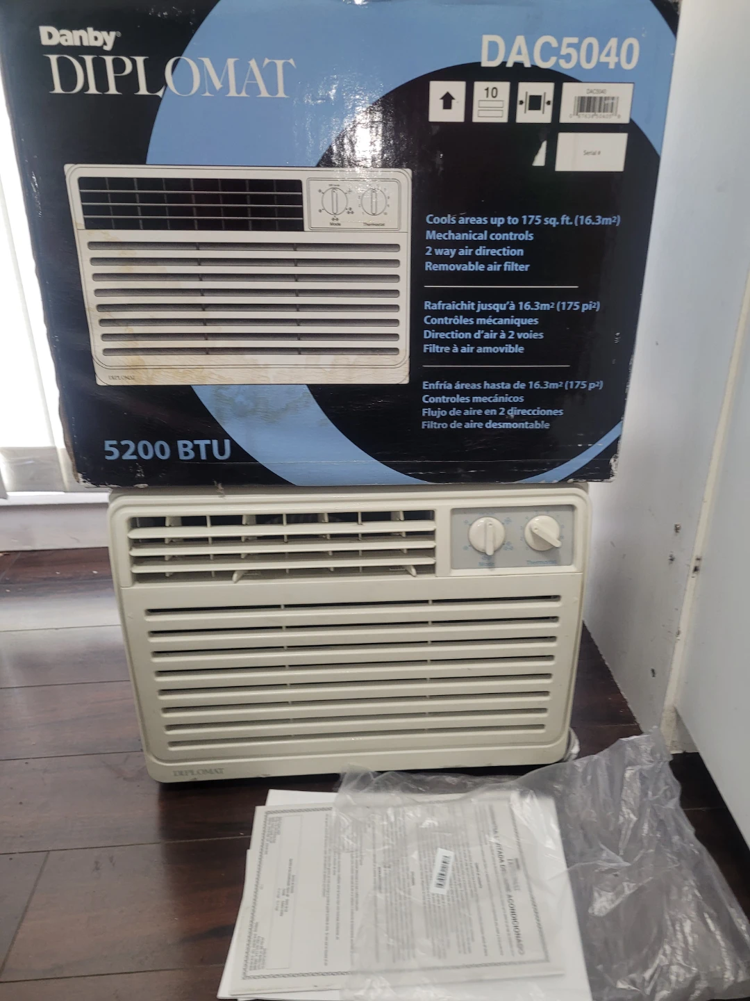 Danby Diplomat DAC5040 Air Conditioner 5200 BTU