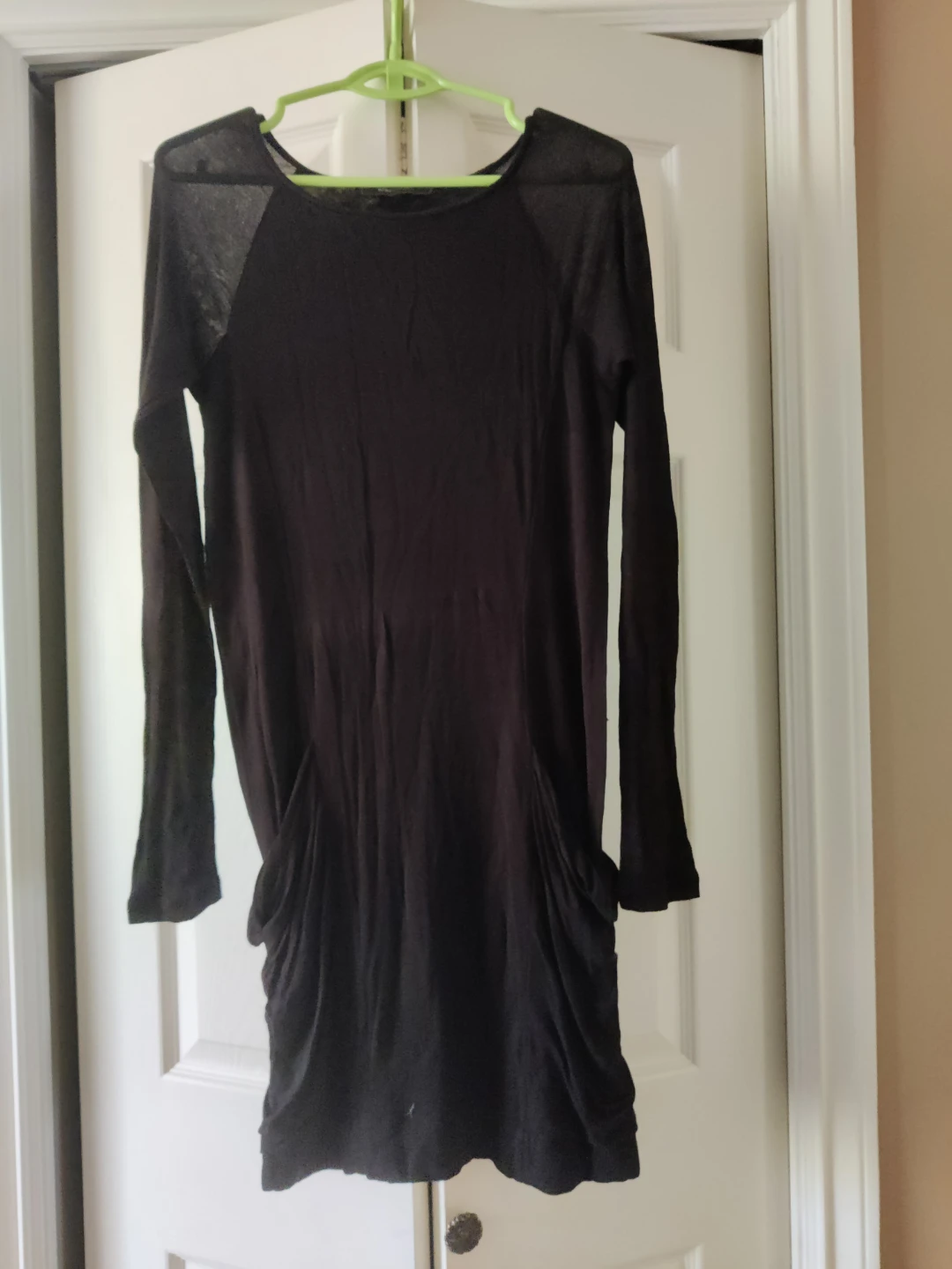 BCBGMAXAZRIA Black Long Sleeve Dress with Pockets