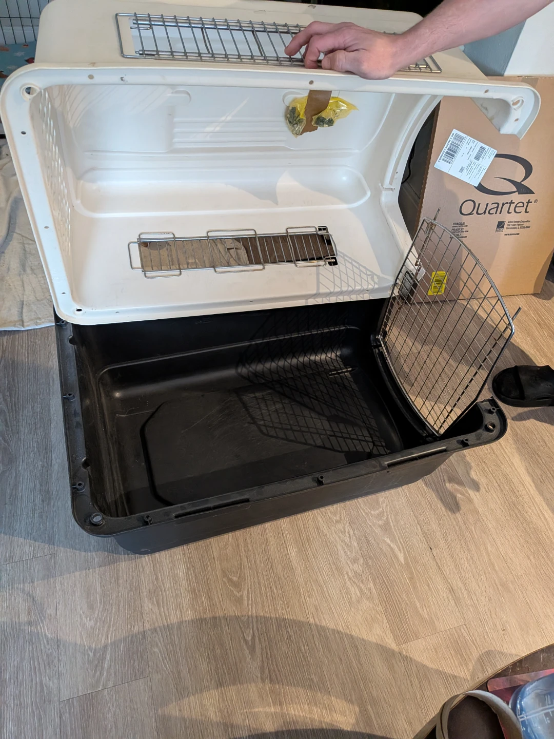 Pet Carrier Crate Medium - photo 2