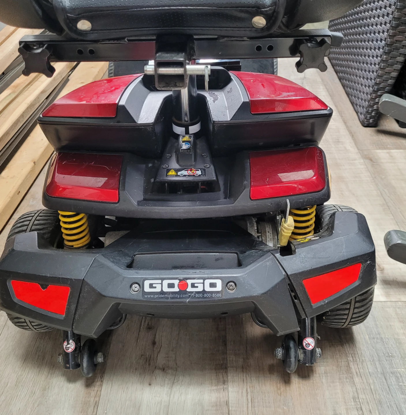Pride Victory 10.2 Scooter 3 Wheel - photo 4