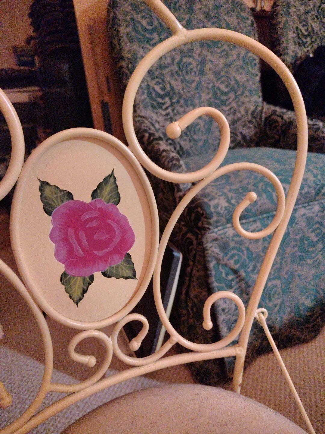 Set of 2 Cream Vintage-Look Shabby Chic Accent Vanity Stools - photo 3