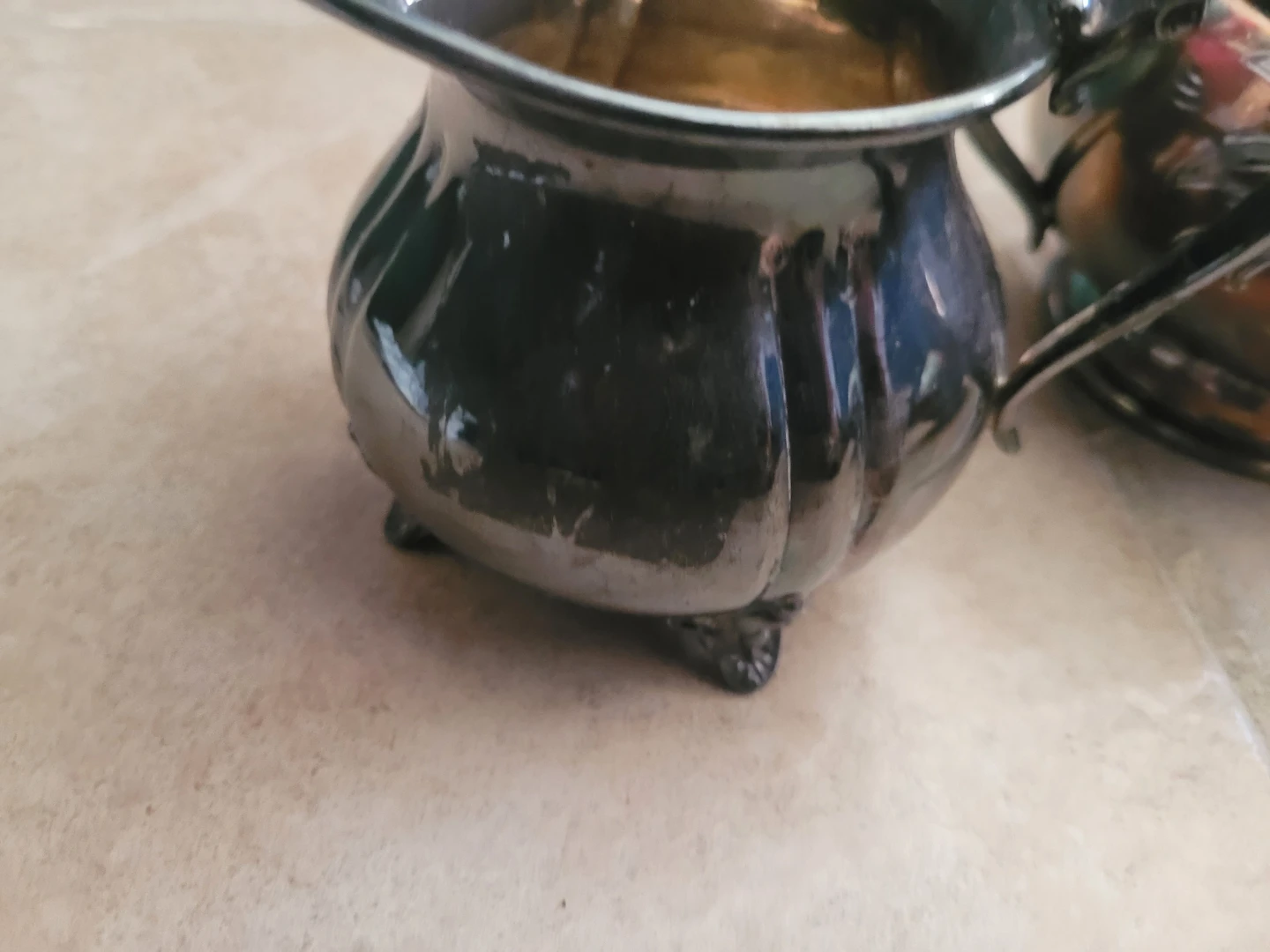 Silver-plated Sugar Bowl and Creamer Set with Floral Engraving - photo 5