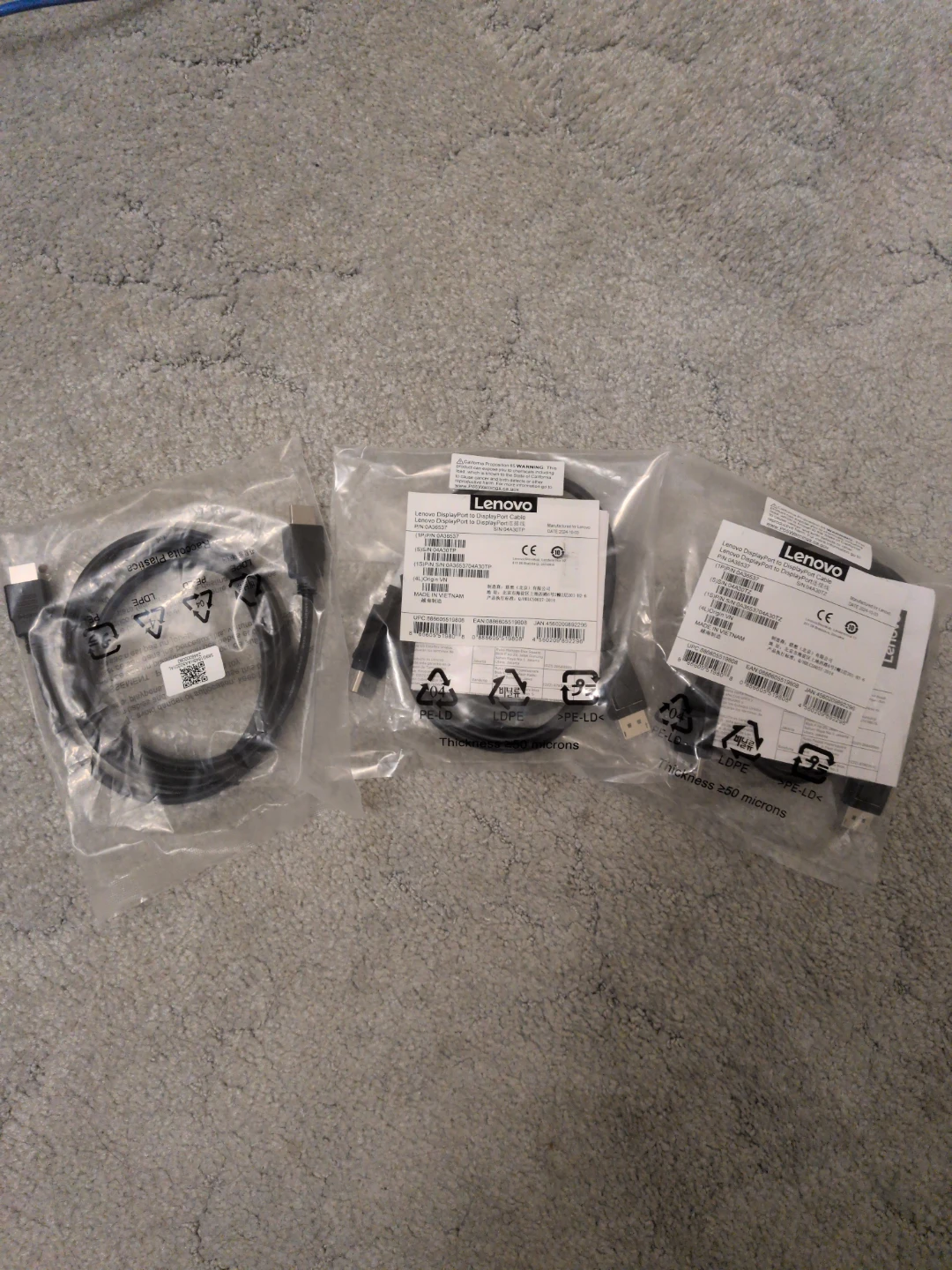 Lenovo DisplayPort to DisplayPort Cables (3-Pack)