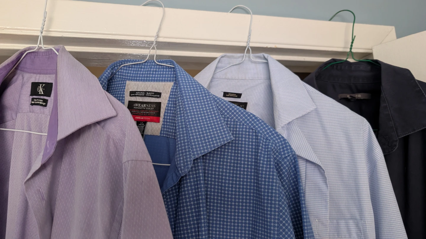*Bundle* 4 Men's Dress Shirts - Large - photo 4
