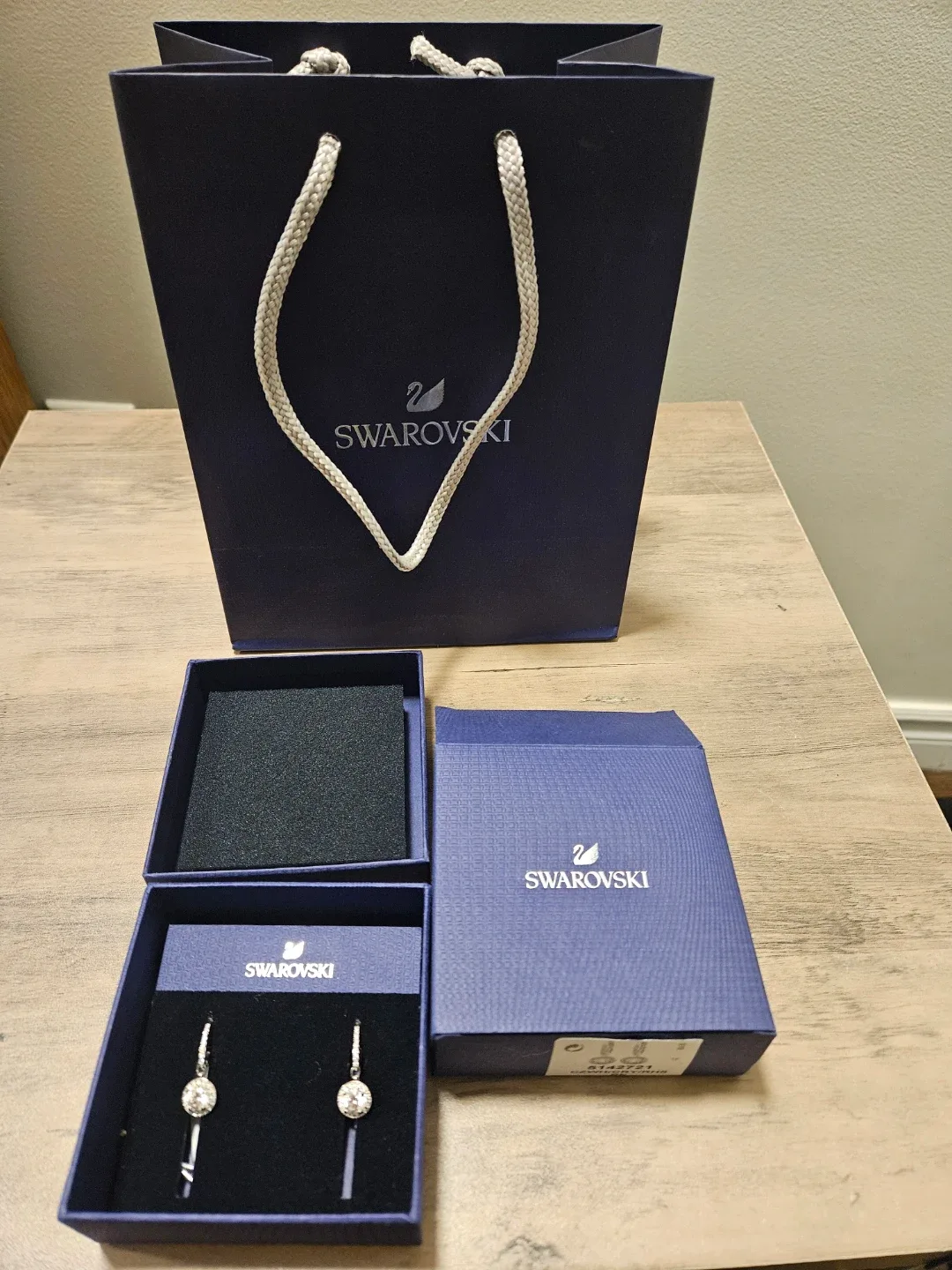 Swarovski Una Angelic Drop Earrings - White Rhodium Plated - photo 2