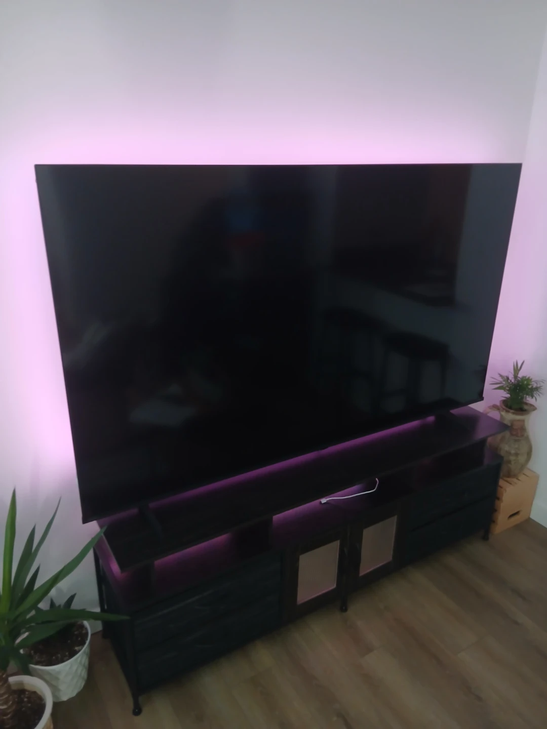 Hisense 75R63N 75" 4K UHD Smart TV - photo 2