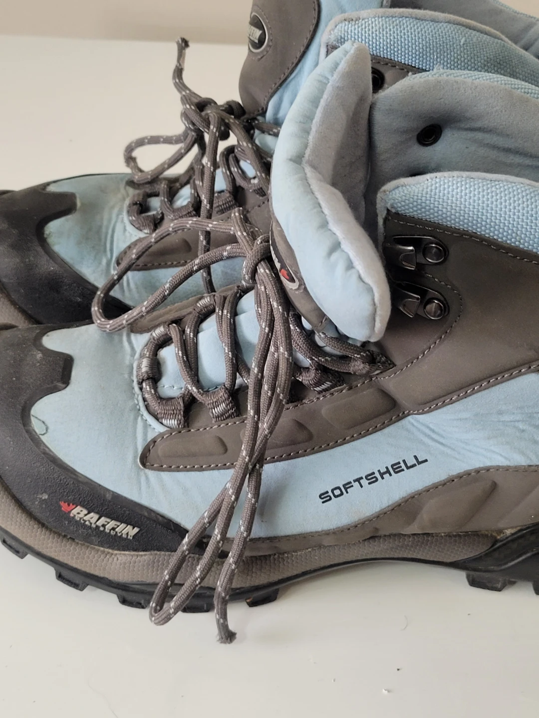 Baffin Women's SOFTSHELL Hiking Boots - Size 9