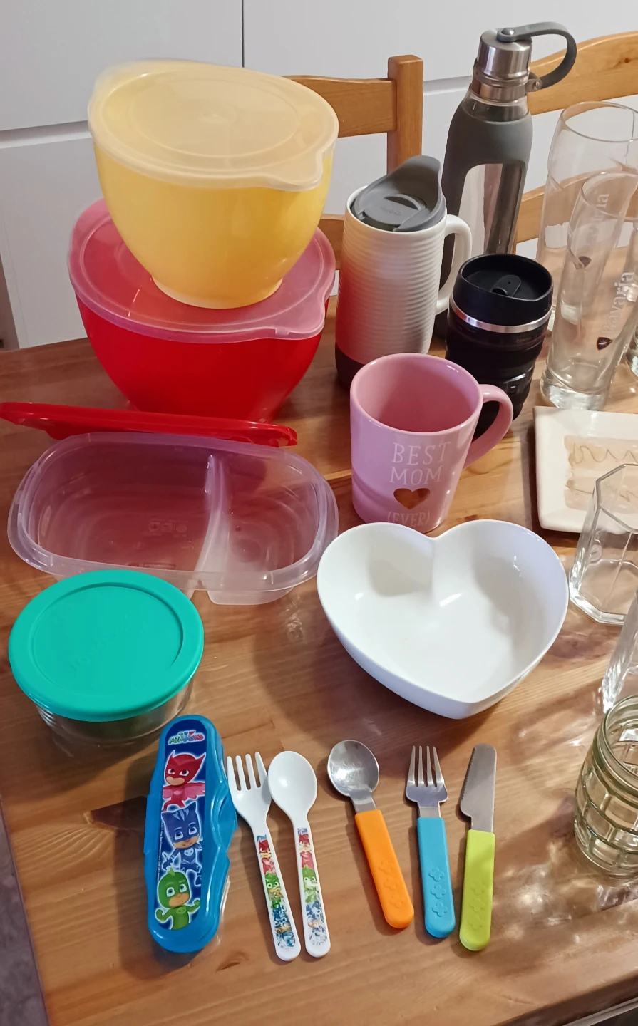 Assorted Kitchenware and Drinkware Set - photo 3