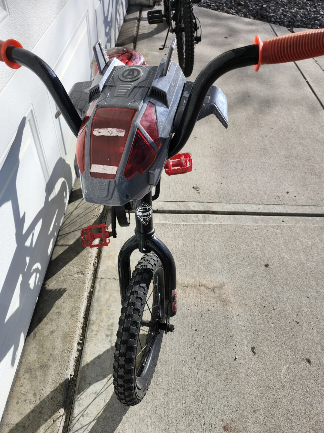 14" Kids' Bike with Spaceship Handlebar - photo 2