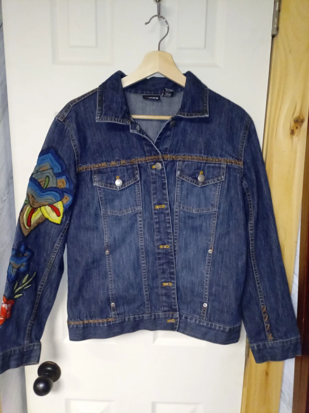 Denim Jacket with Embroidered Floral Design - photo 3