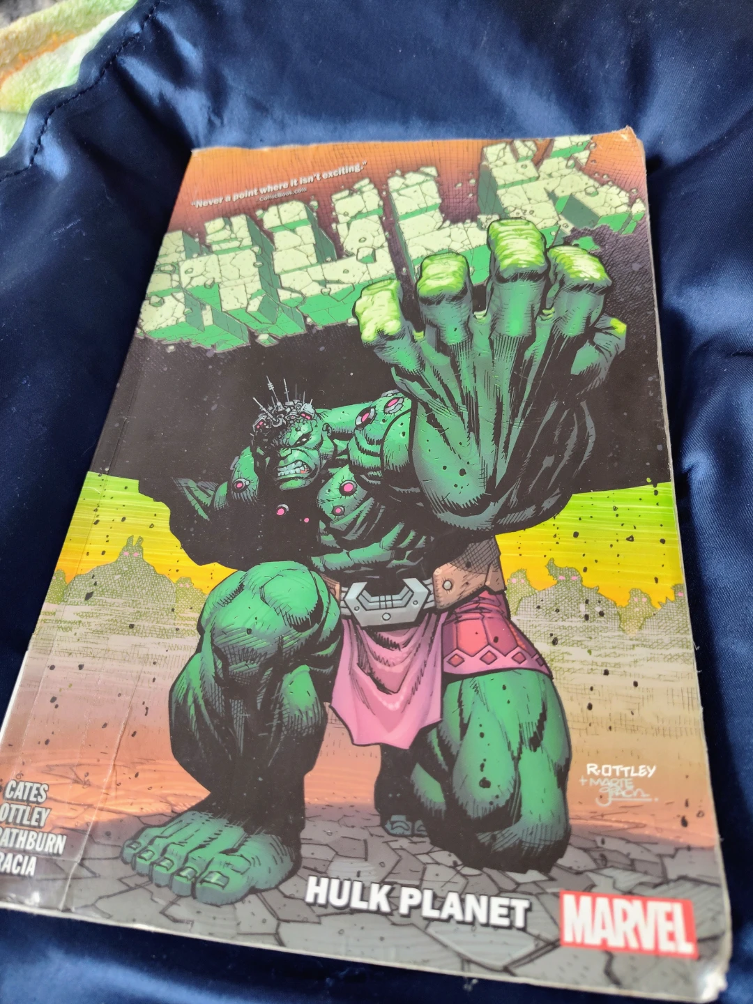 Marvel Hulk Planet Graphic Novel 🌱