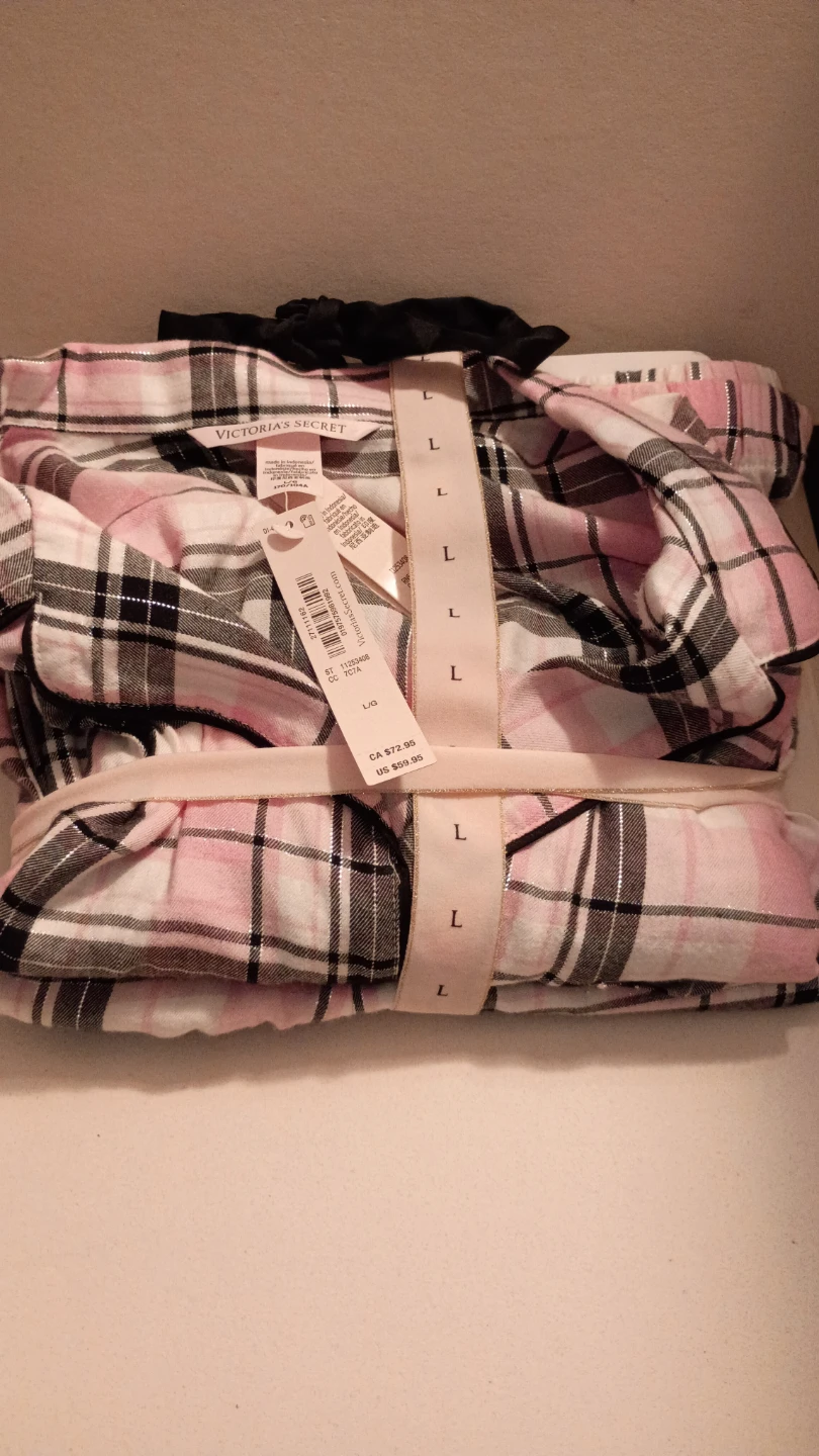 Victoria's Secret Plaid Pajama Set - Size L