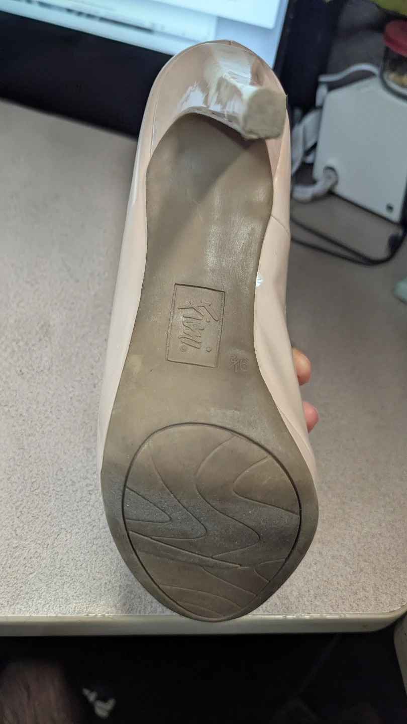 Size9.5 Fioni Pump - photo 2