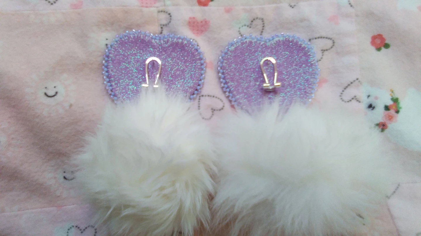 Beaded Earrings Purple Heart Rabbit fur pom-poms - photo 3