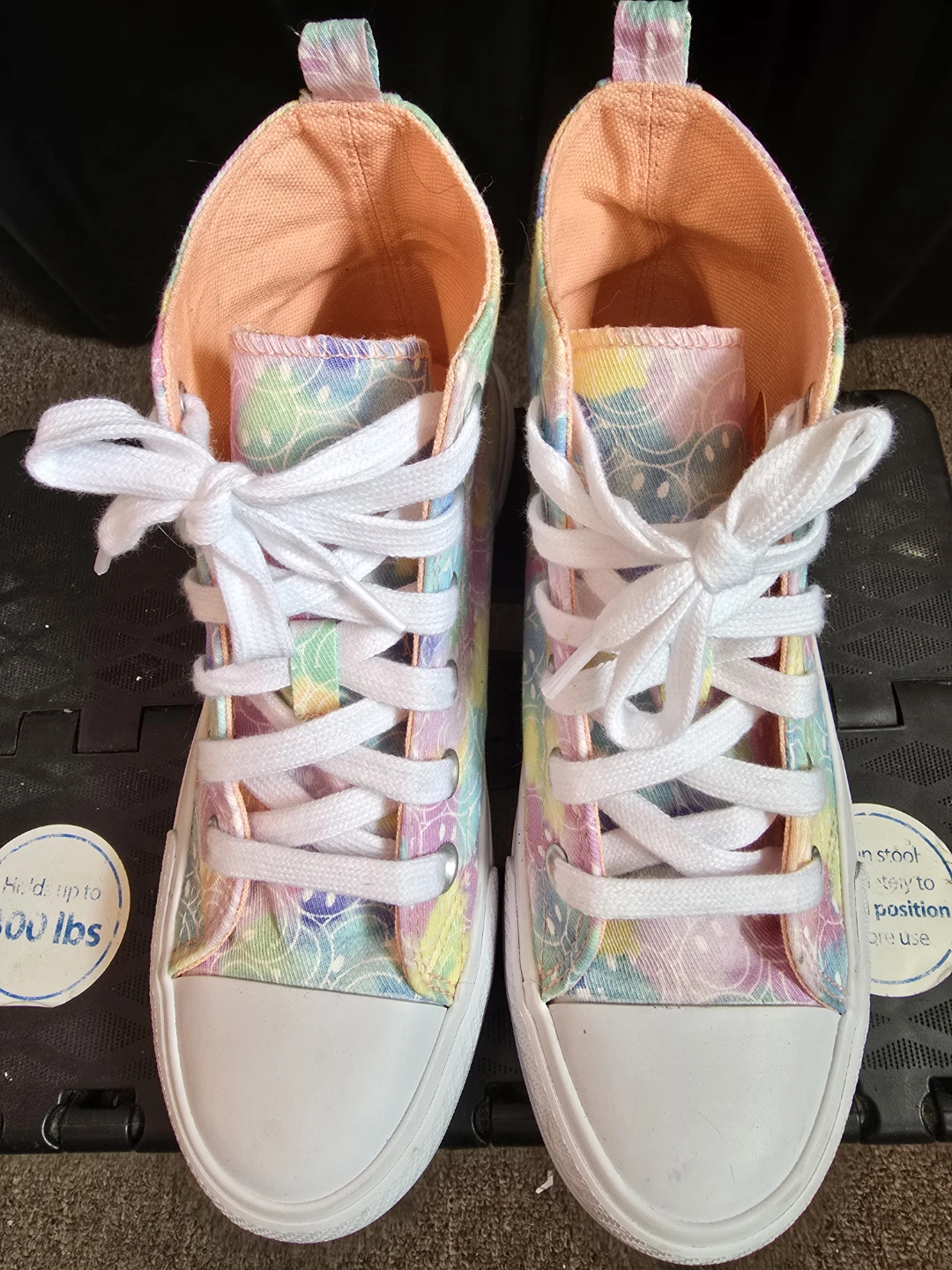 High Top Sneakers with Pastel Smile Print - photo 4