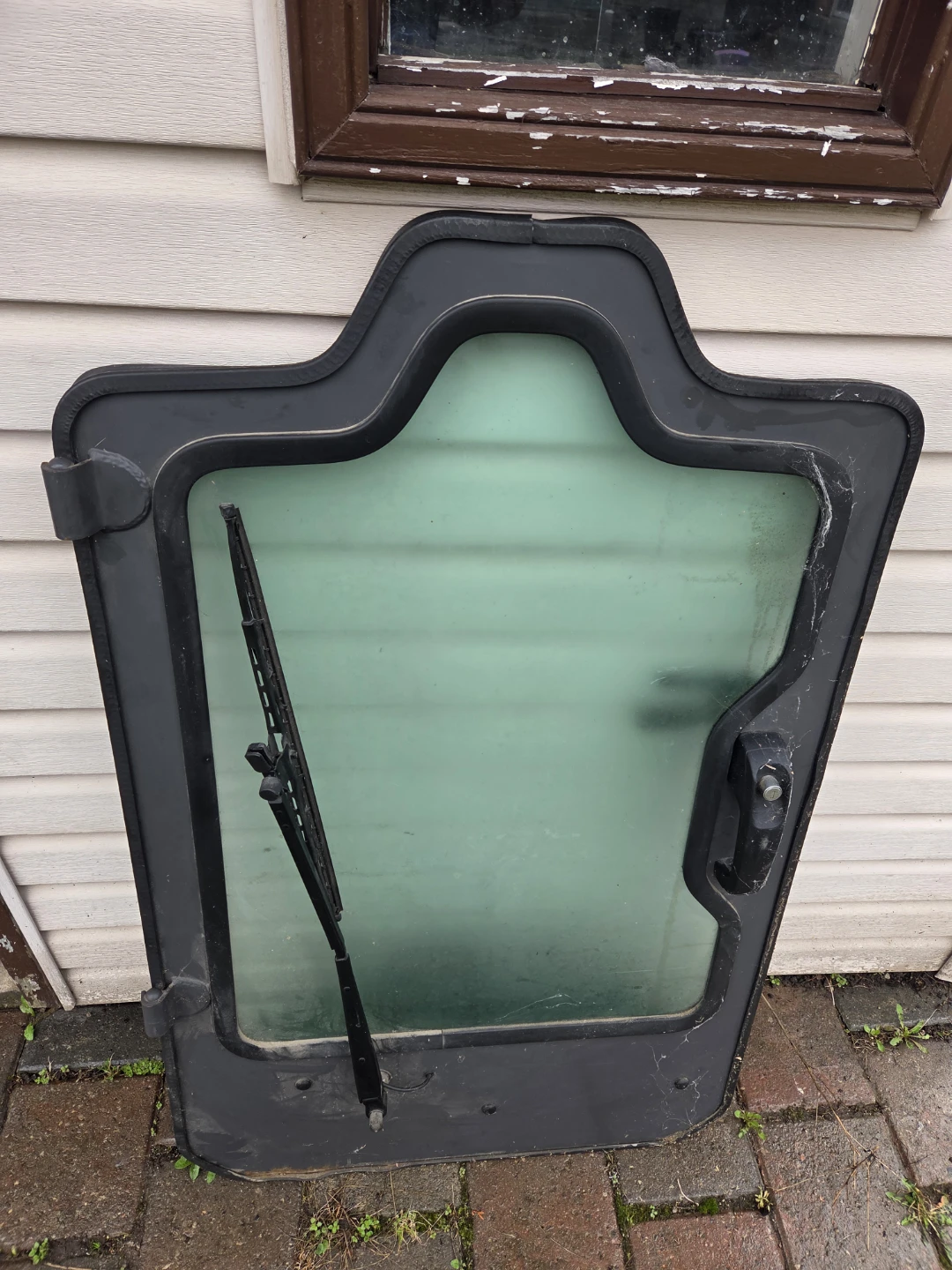 Tractor Cab Door with Wiper - photo 4